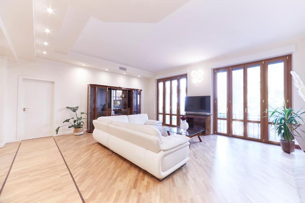 Elegant Apartment Milan Bagian luar foto